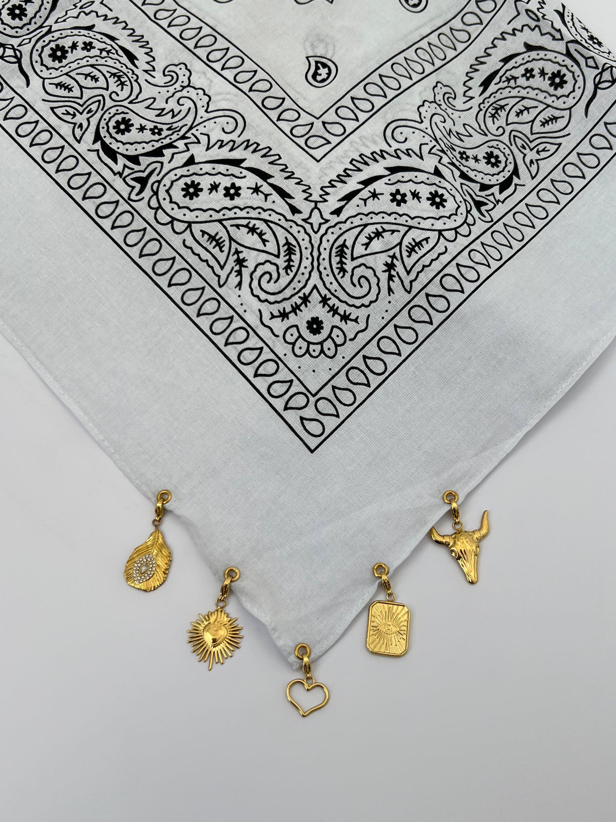 Foulard charms blanc : Chamy