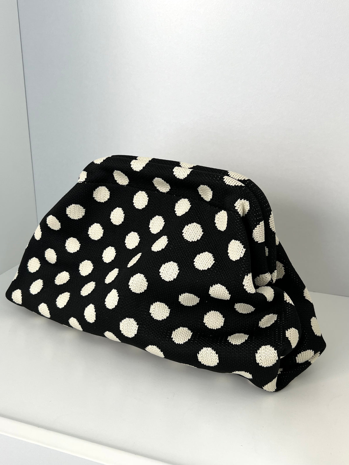 Polka Dot Clutch Bag: Amandi