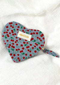 Pochette bleue cœur : Sohy
