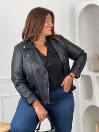 Plus size Perfecto Jacket: Anisa