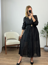 Long black sparkly dress: Maria