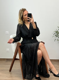 Long black sparkly dress: Maria