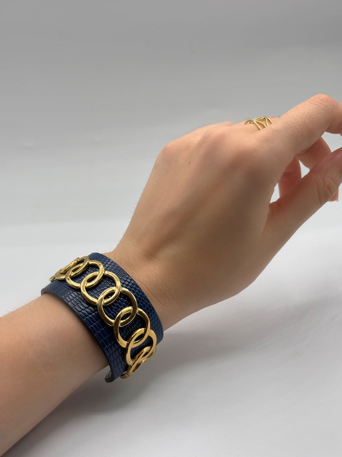Stephan blue bracelet