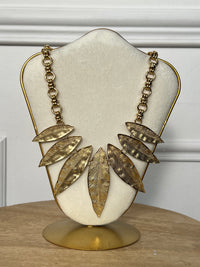 Collier doré : Velada