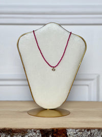 Collier rose : Milos - Loïcia