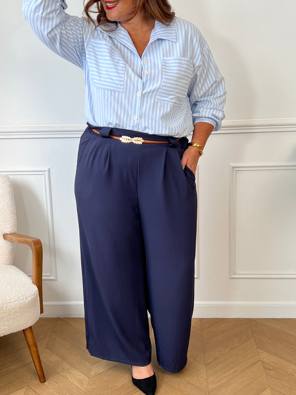 Pantalon bleu coupe droite 