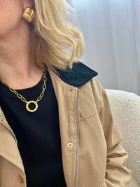 Beige Jacke: Okio