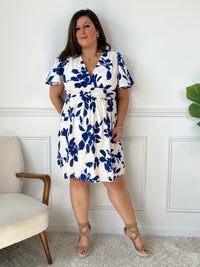 Großes Damen-Kurzkleid mit Muster: Christelle