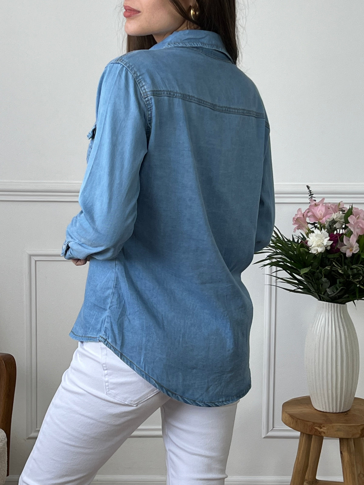 Blaues Hemd: Anael