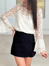 Ecru blouse with lace: Belita