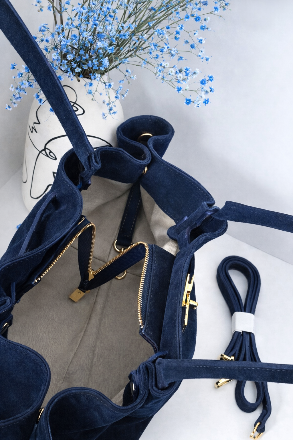 Blaue Tasche: Gaeron