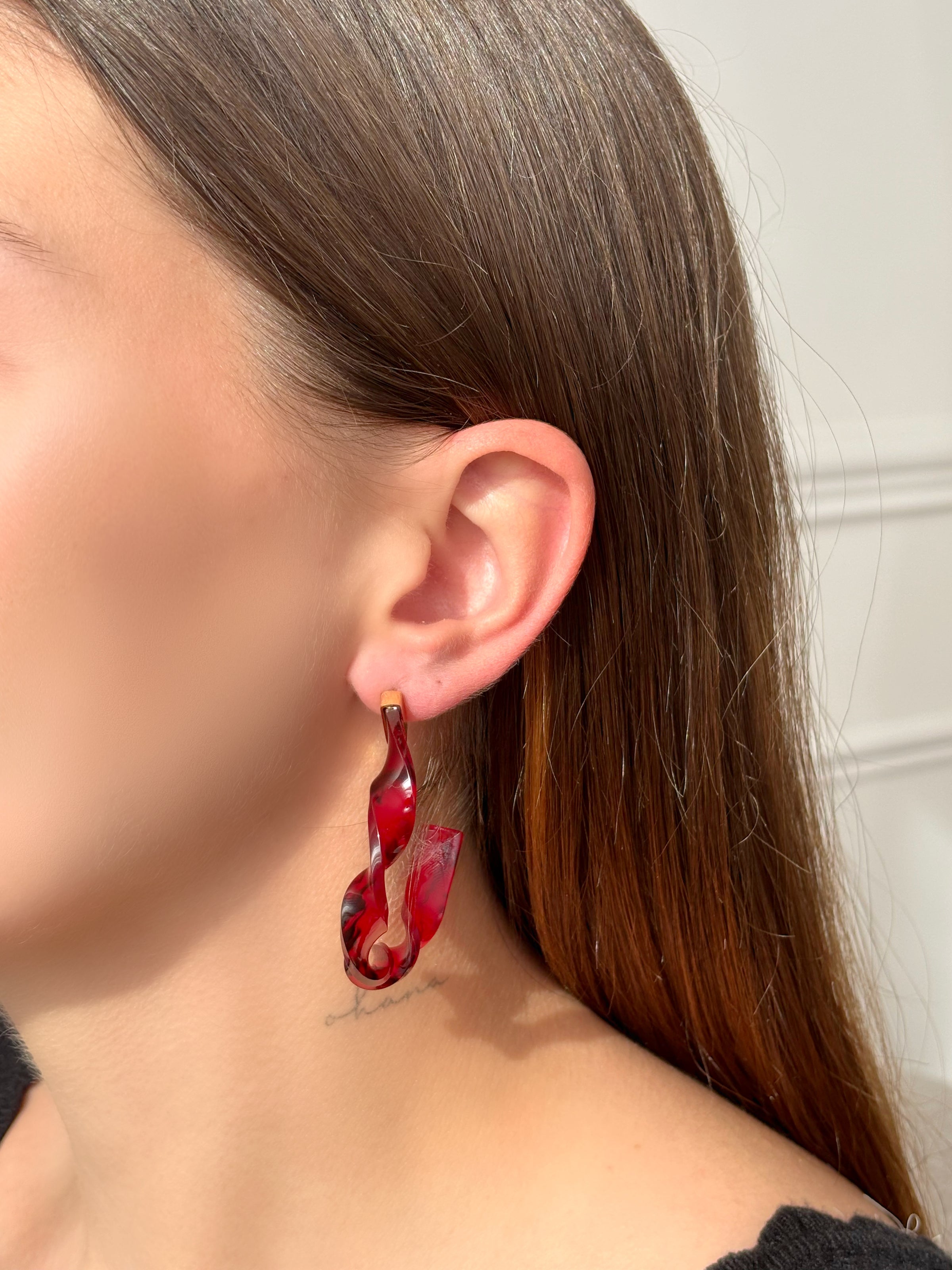 Boucles d'oreilles rouges