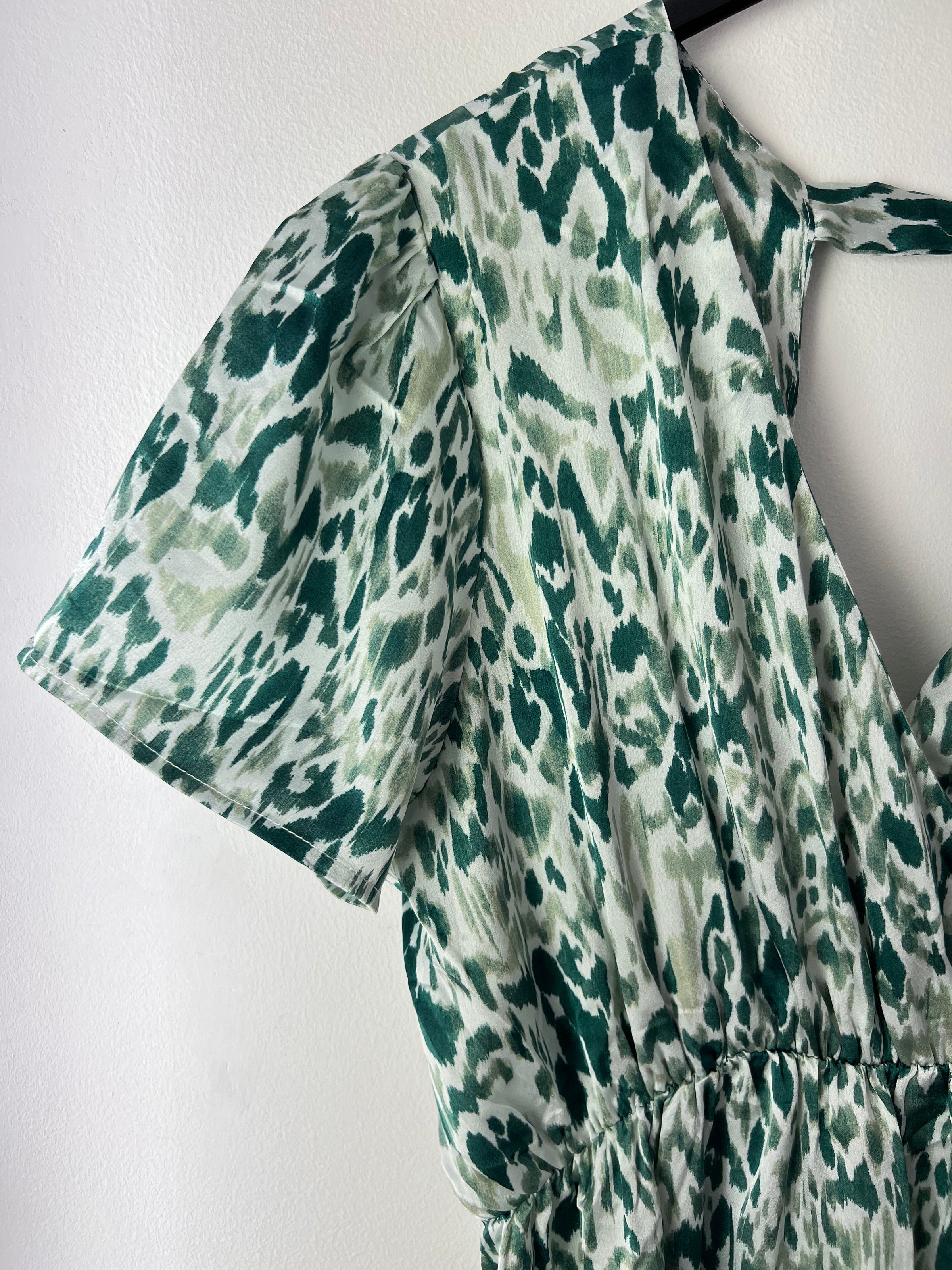 Robe dos nu à motif : Lyza - Loïcia