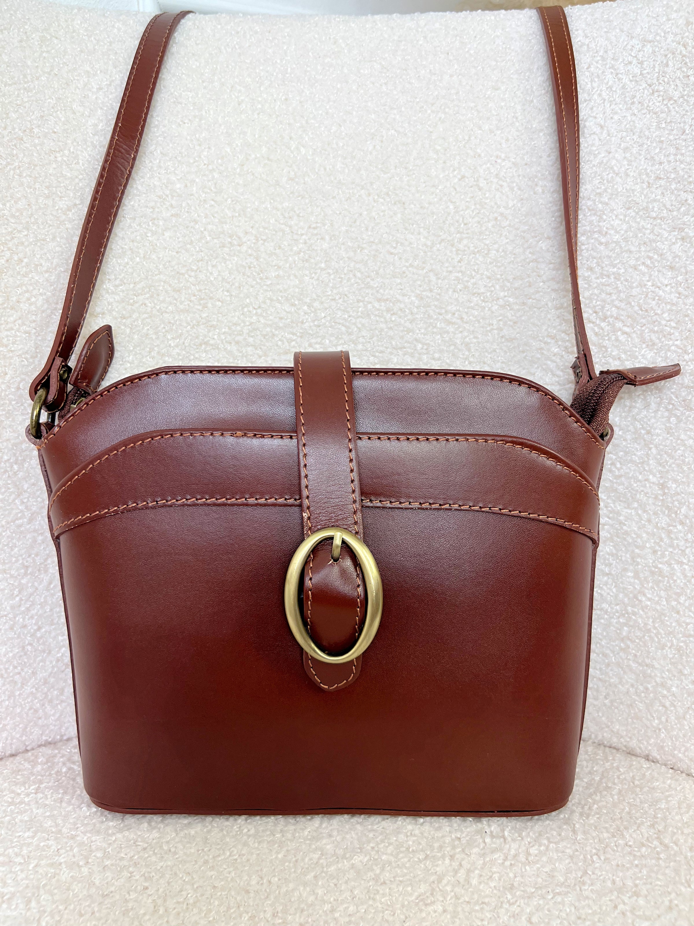 Sac marron : Calvyn - Loïcia